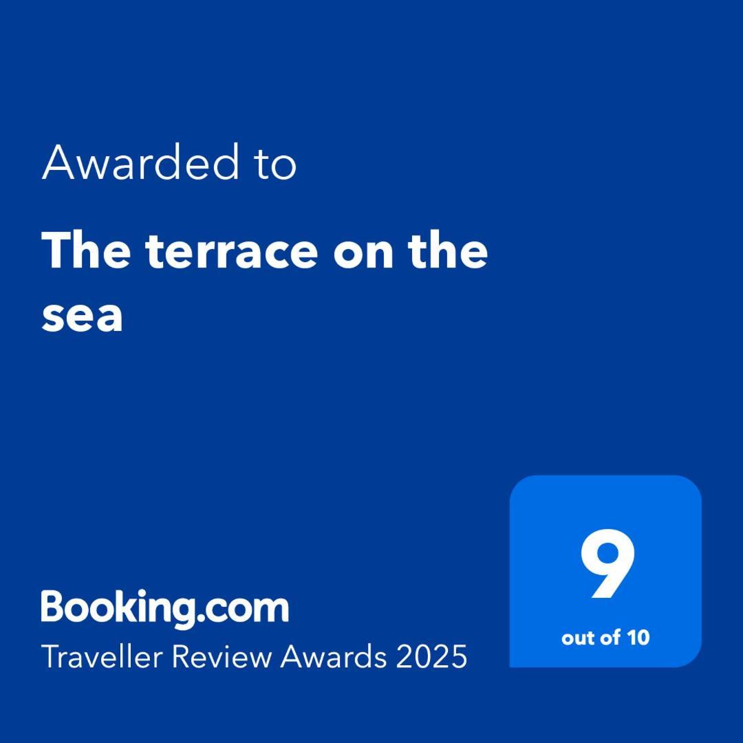 Апартаменты The Terrace On The Sea Калета-де-Интериан Экстерьер фото