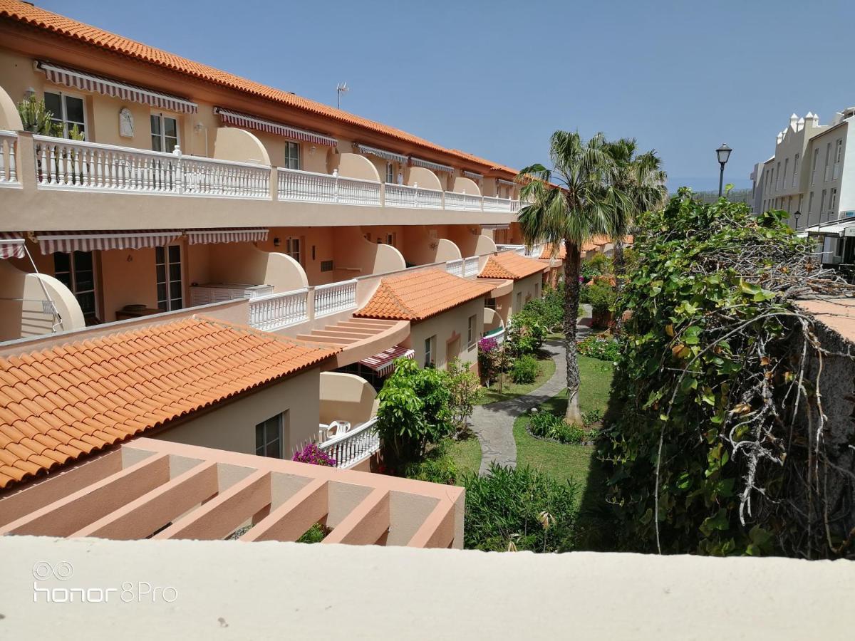Апартаменты The Terrace On The Sea Калета-де-Интериан Экстерьер фото