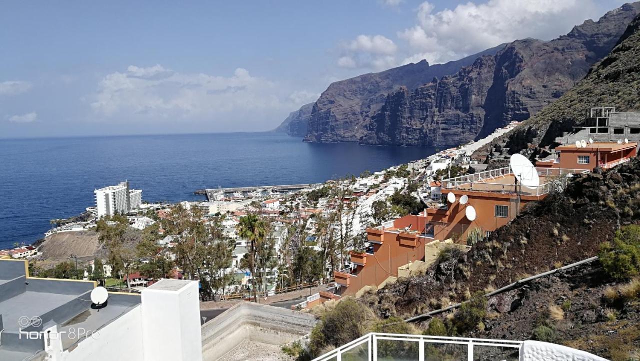 Апартаменты The Terrace On The Sea Калета-де-Интериан Экстерьер фото
